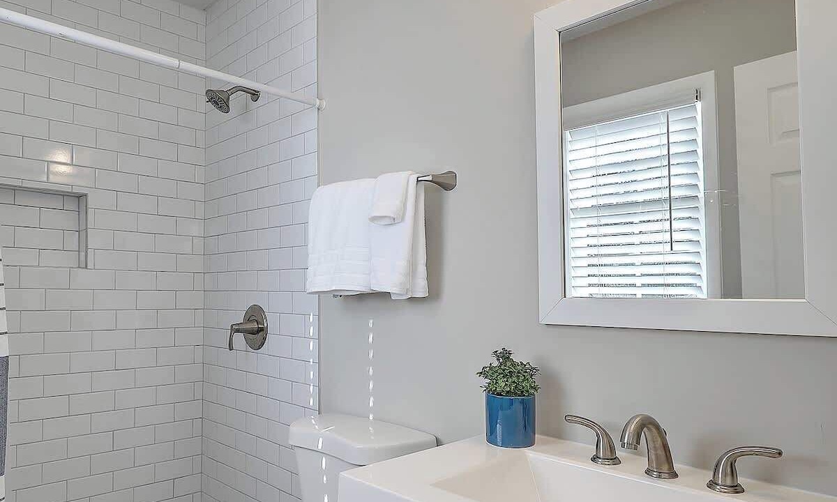 Photo of Bathroom in Goose Creek