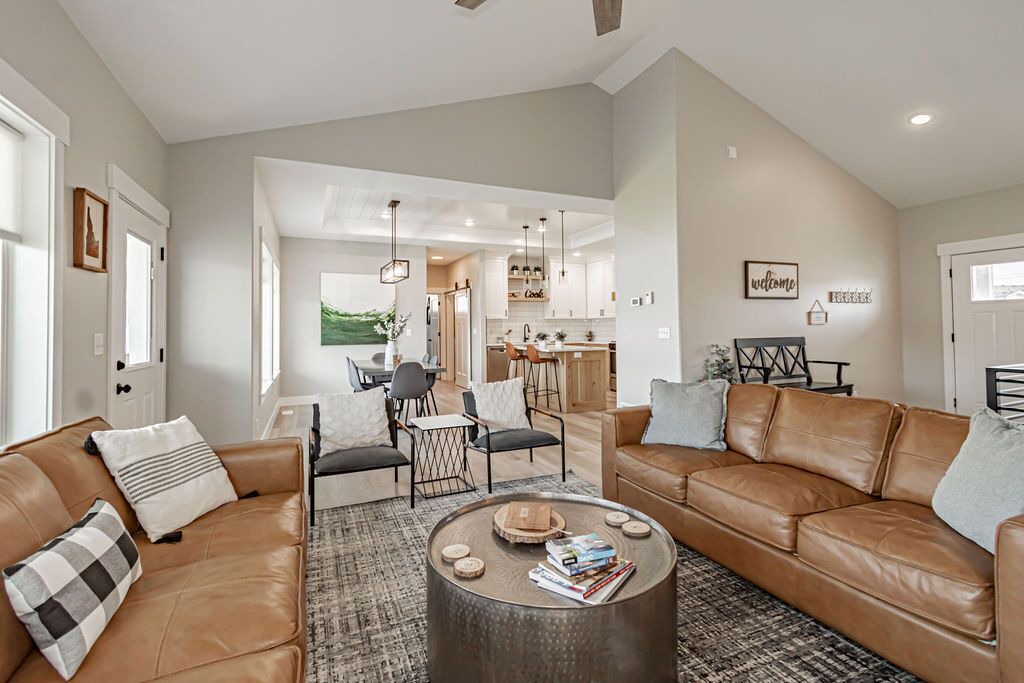 Photo of Livingroom in Idaho Falls