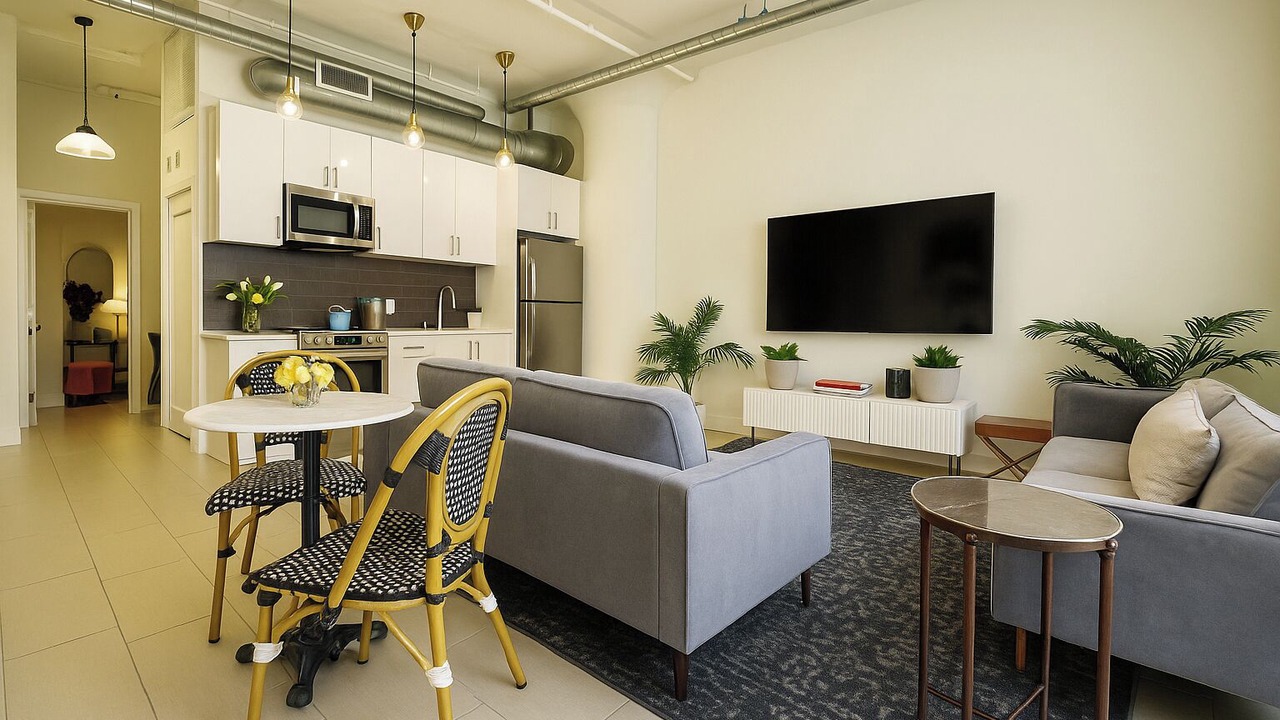 Photo of Livingroom in Historic Core