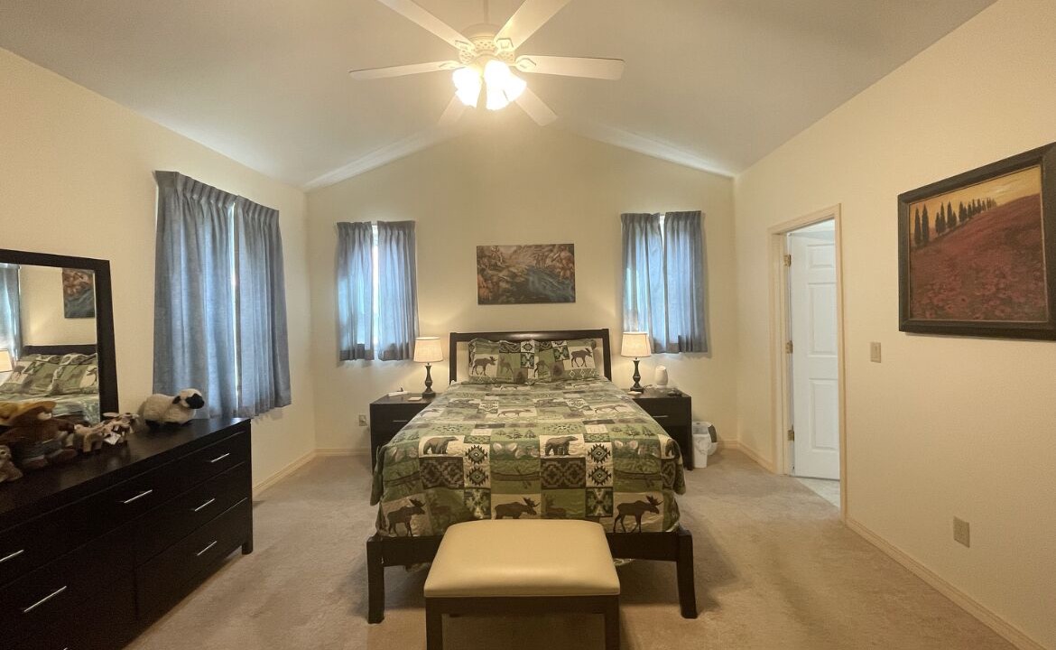 Photo of Bedroom in Lolo