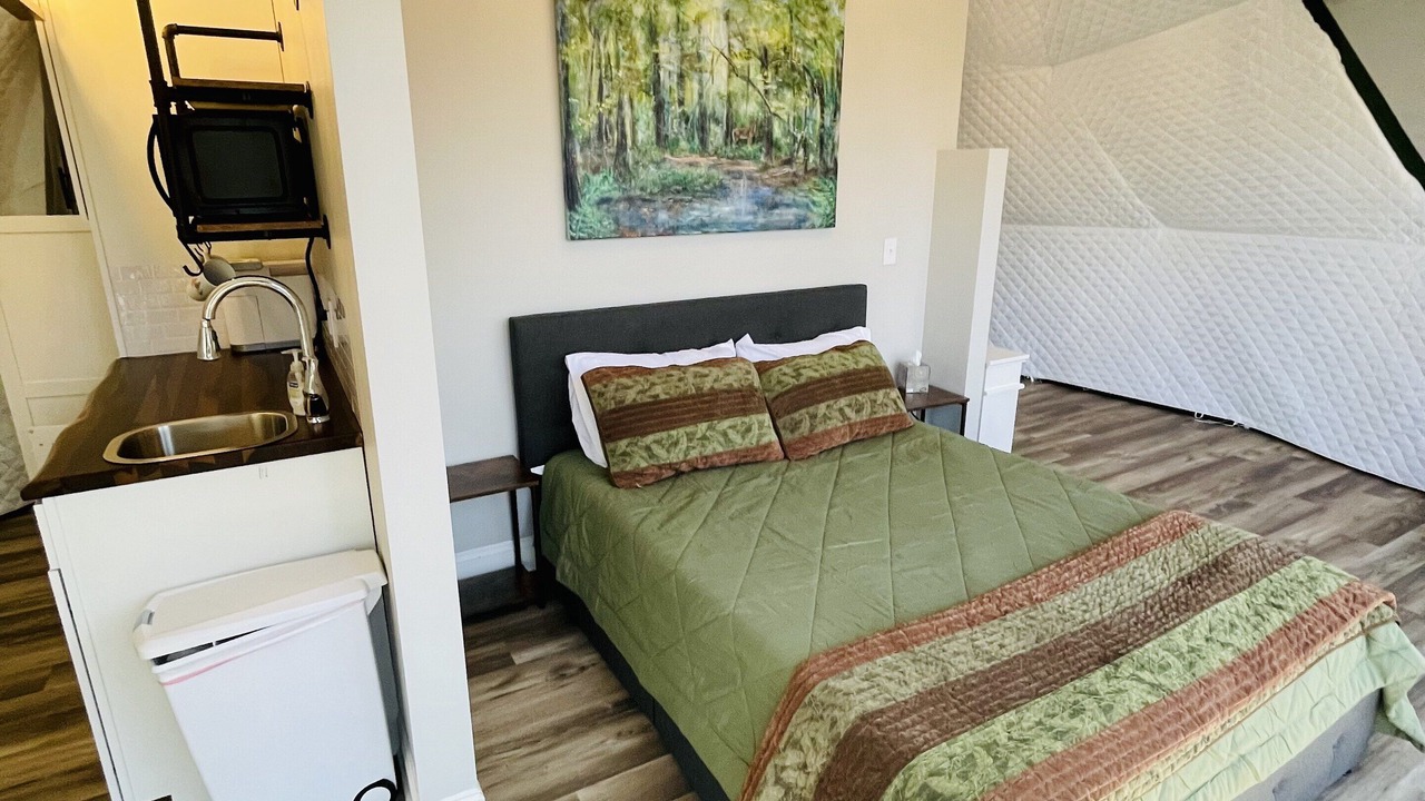 Photo of Bedroom in Bowling Green