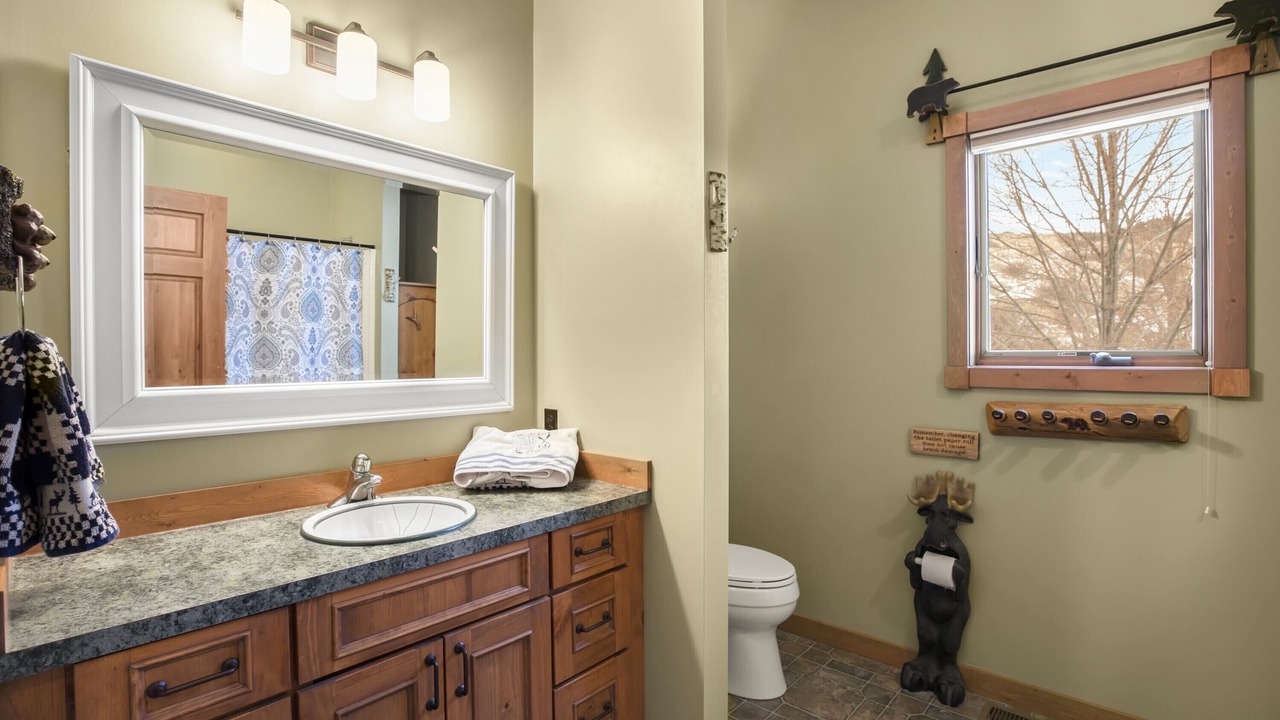 Photo of Bathroom in Wolf Creek