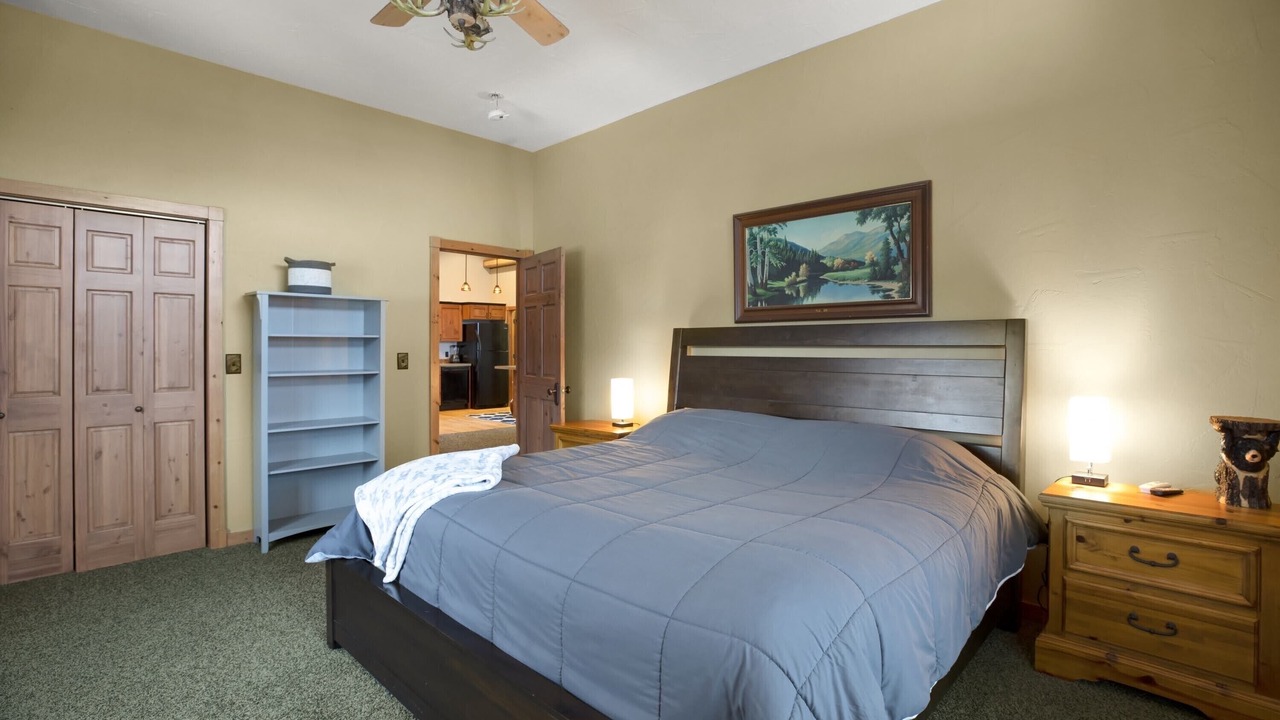 Photo of Bedroom in Wolf Creek