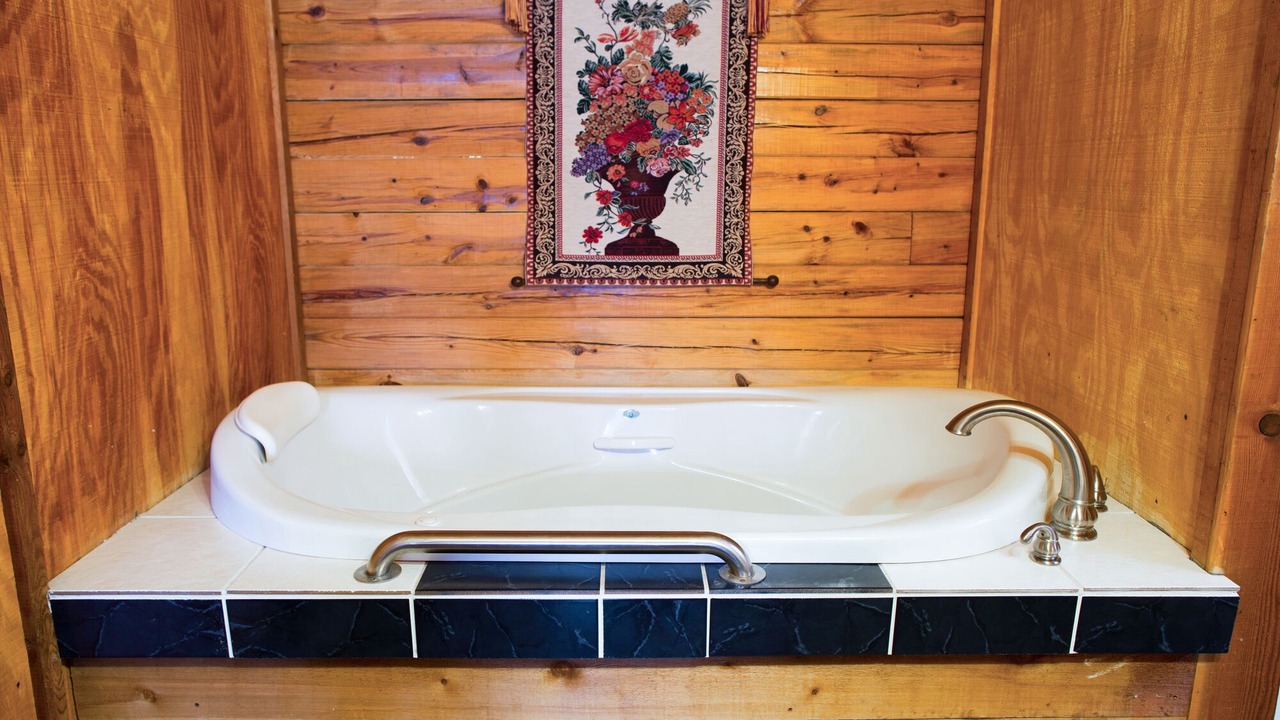 Photo of Bathroom in Sand Springs