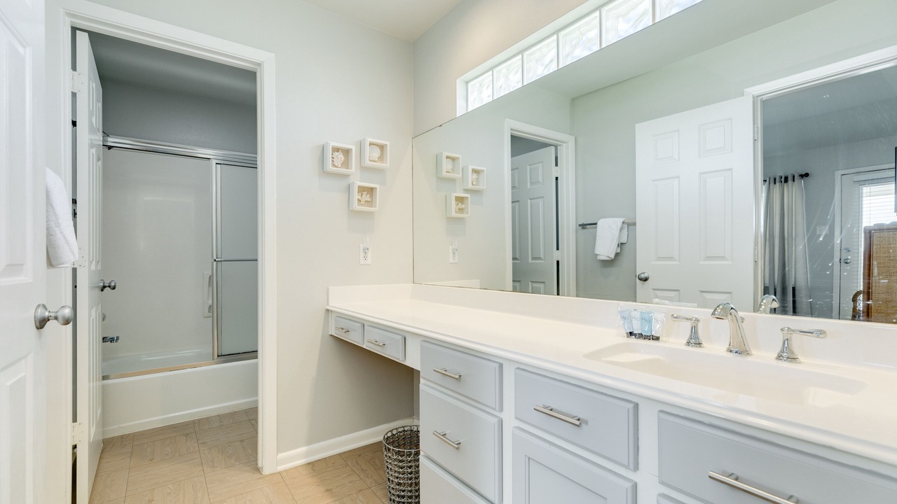 Photo of Bathroom in Indian Beach