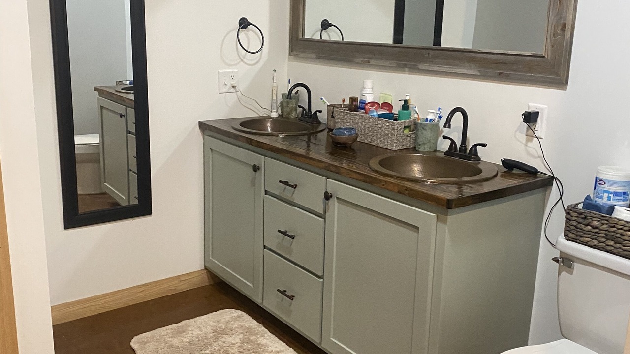 Photo of Bathroom in Oakland