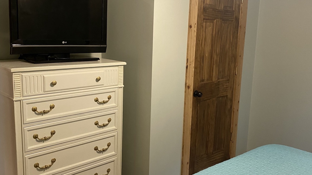 Photo of Bedroom in Oakland