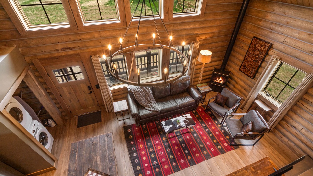 Photo of Livingroom in Livingston