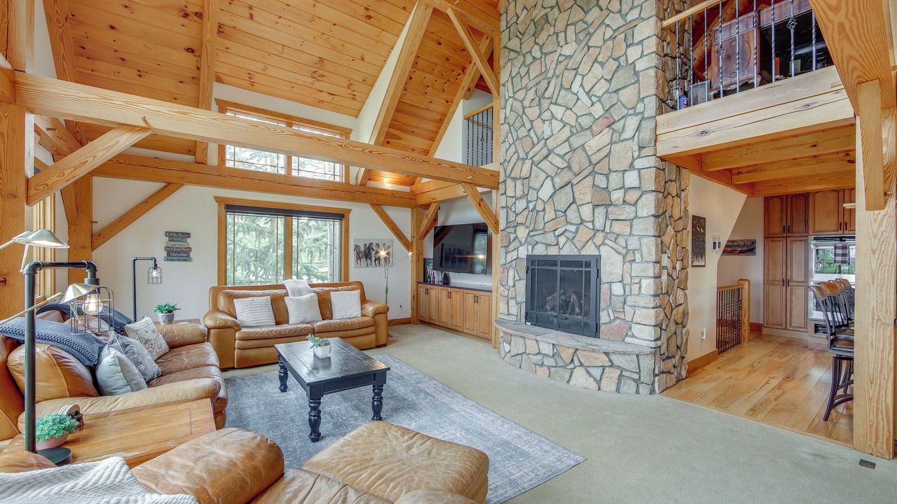 Photo of Livingroom in Grand Lake