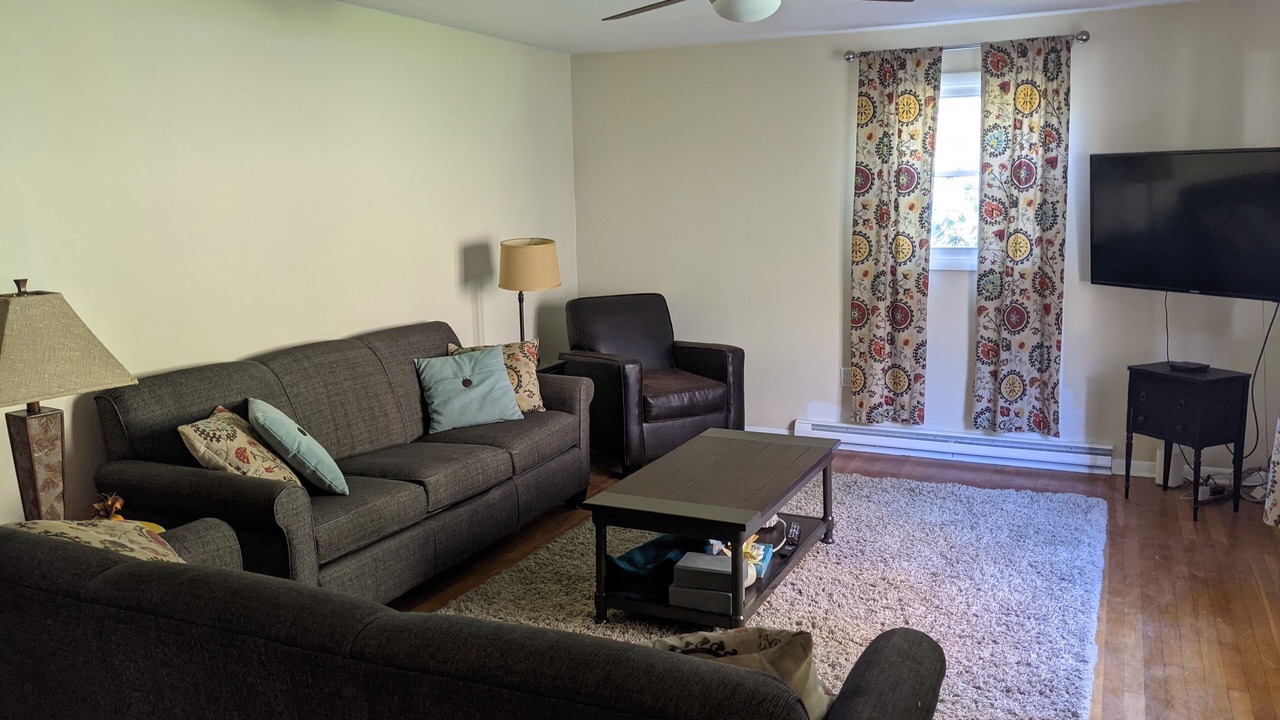 Photo of Livingroom in Howard