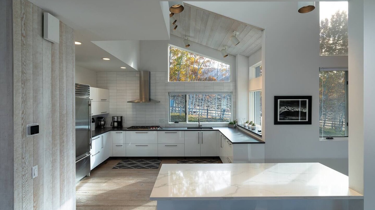 Photo of Kitchen in Elkhorn Village