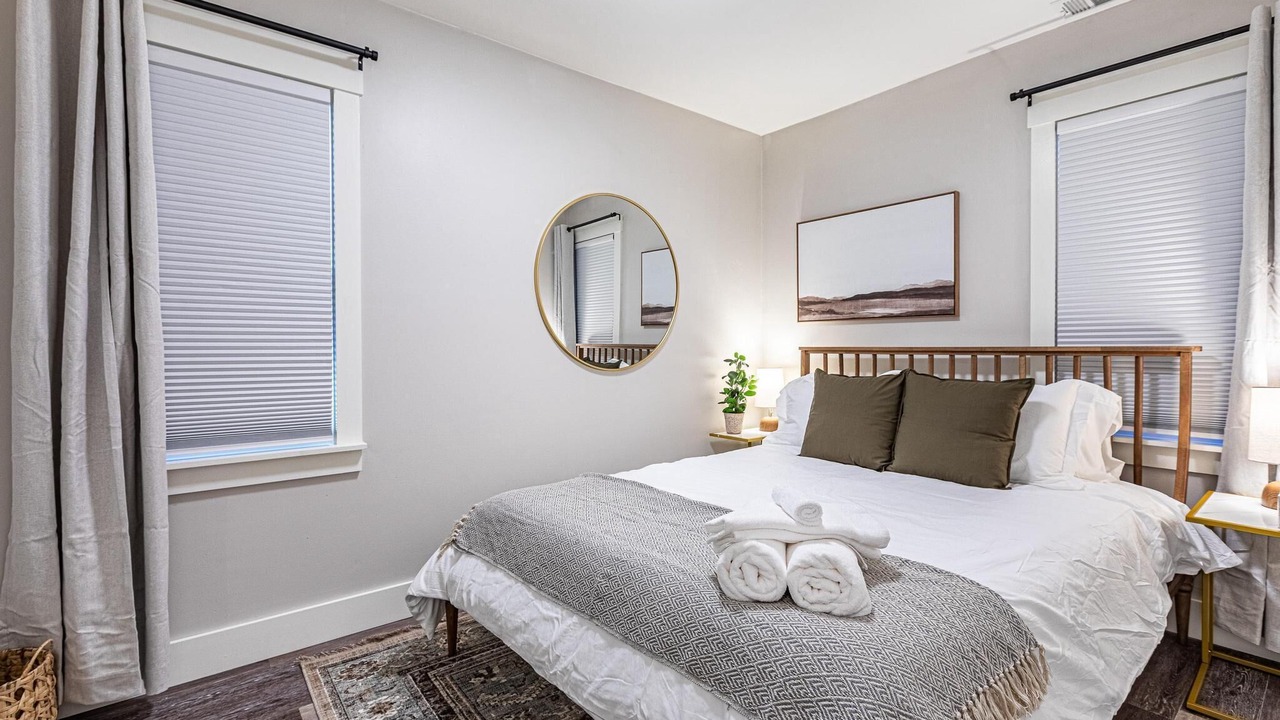 Photo of Bedroom in Ferndale