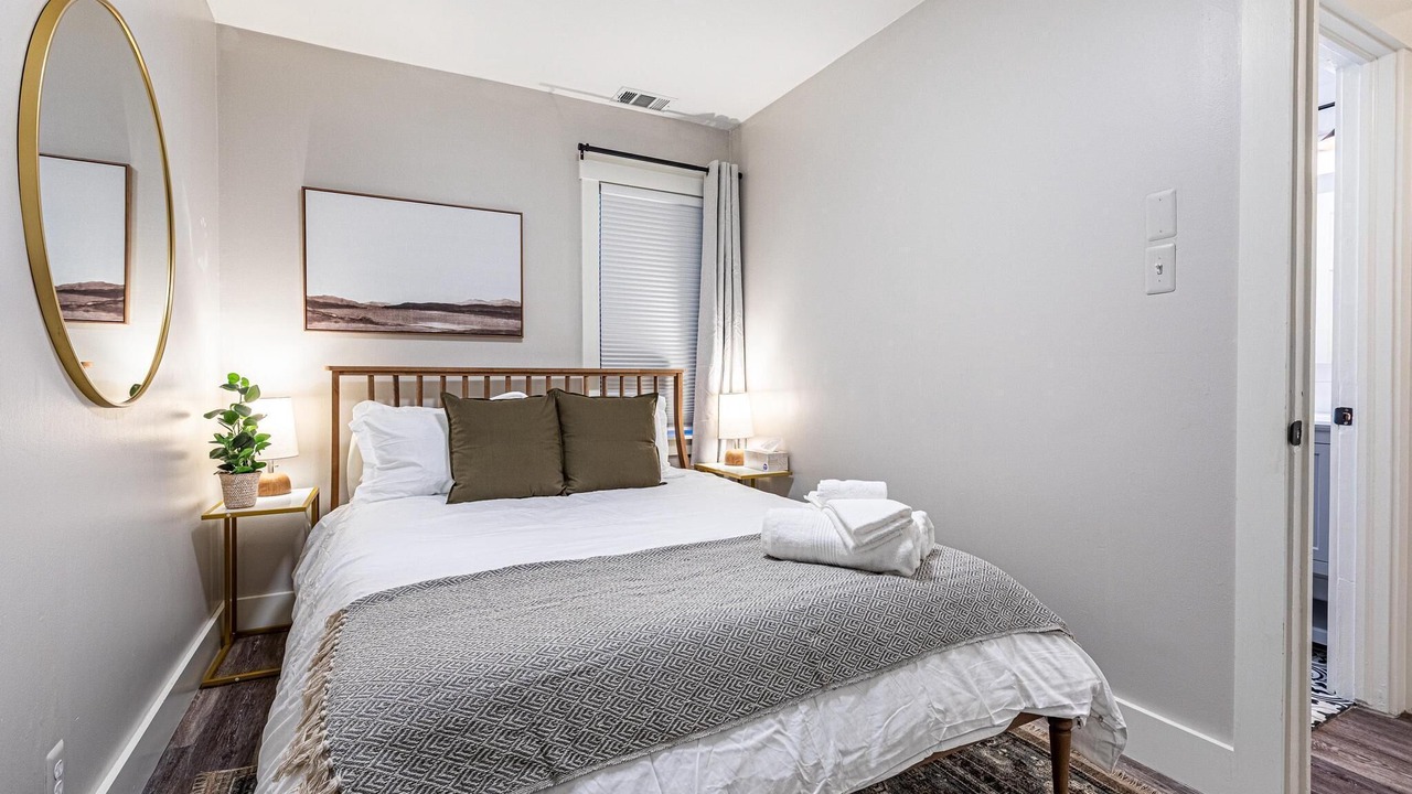 Photo of Bedroom in Ferndale