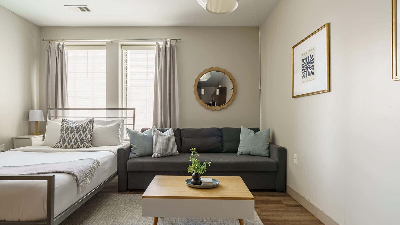 Photo of Bedroom in Uptown District