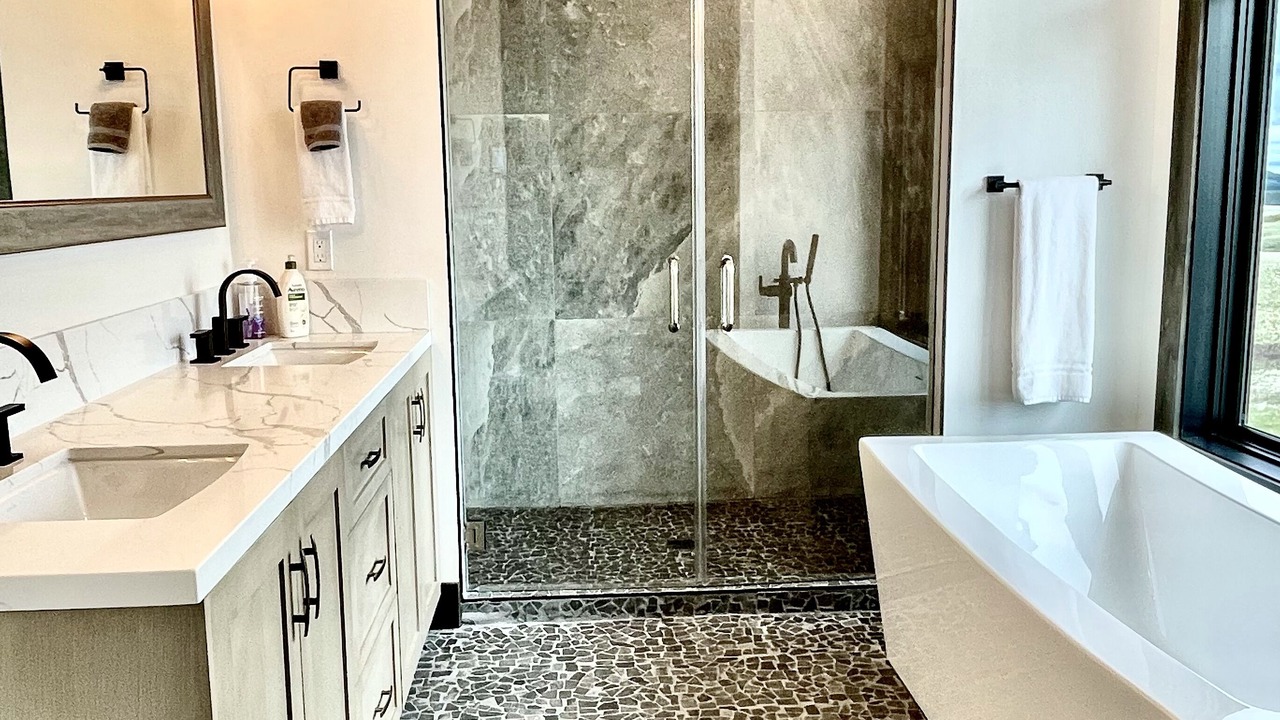 Photo of Bathroom in Belt