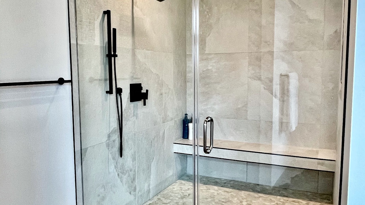 Photo of Bathroom in Belt