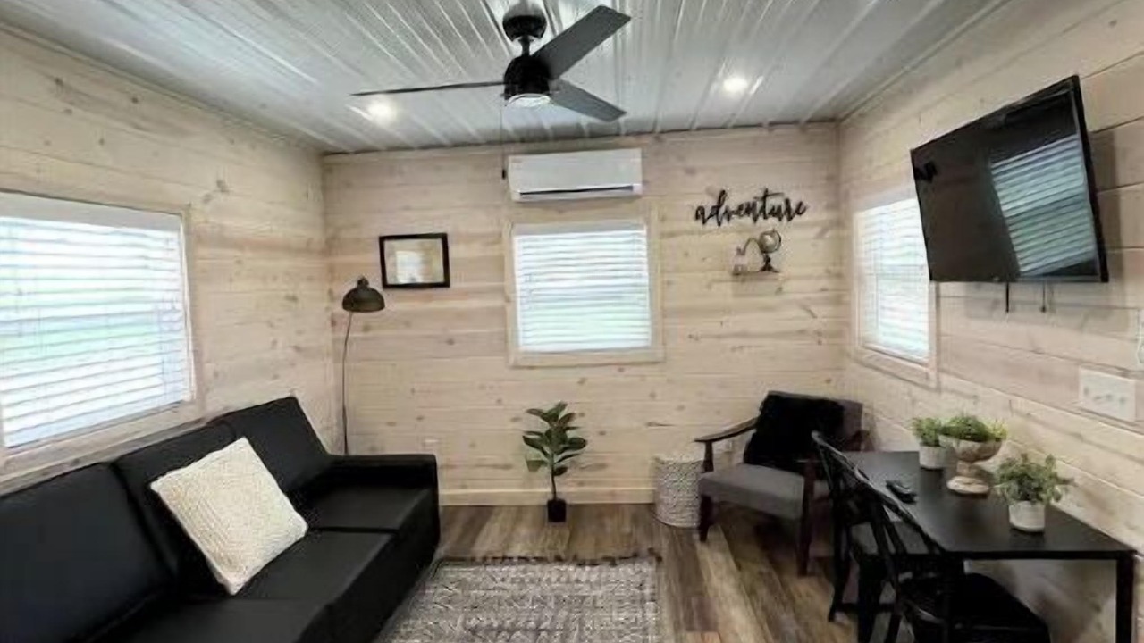 Photo of Livingroom in Carbon Hill