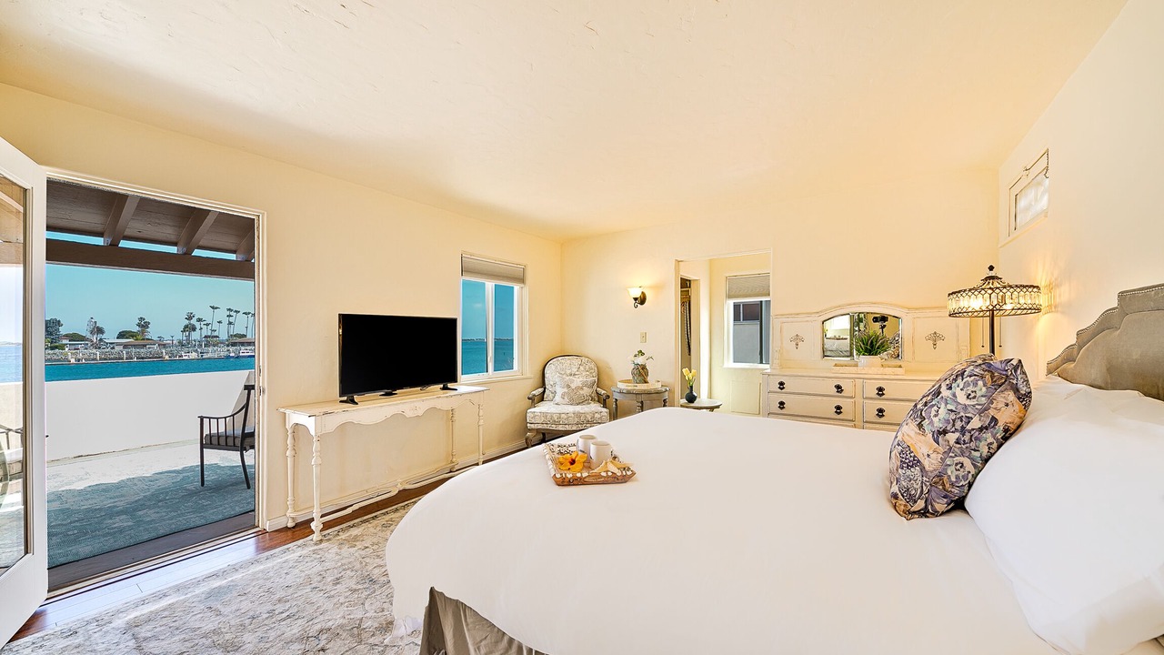 Photo of Bedroom in La Playa
