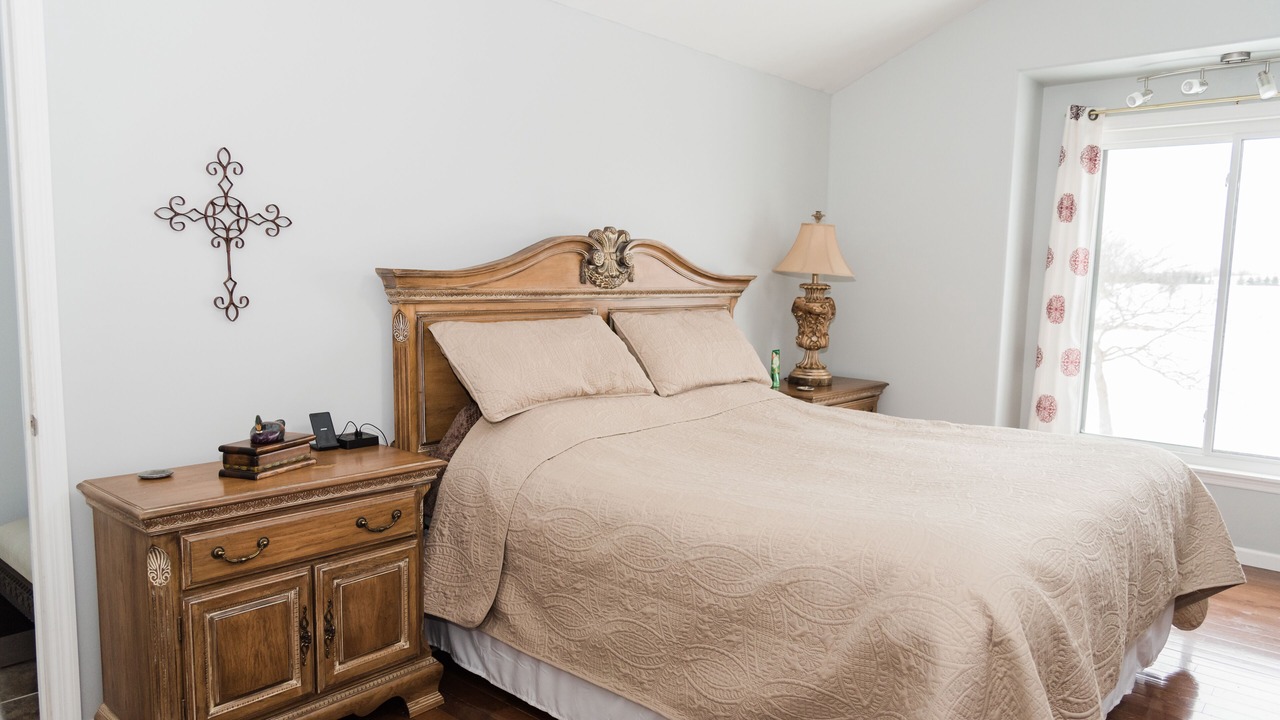 Photo of Bedroom in Grove City