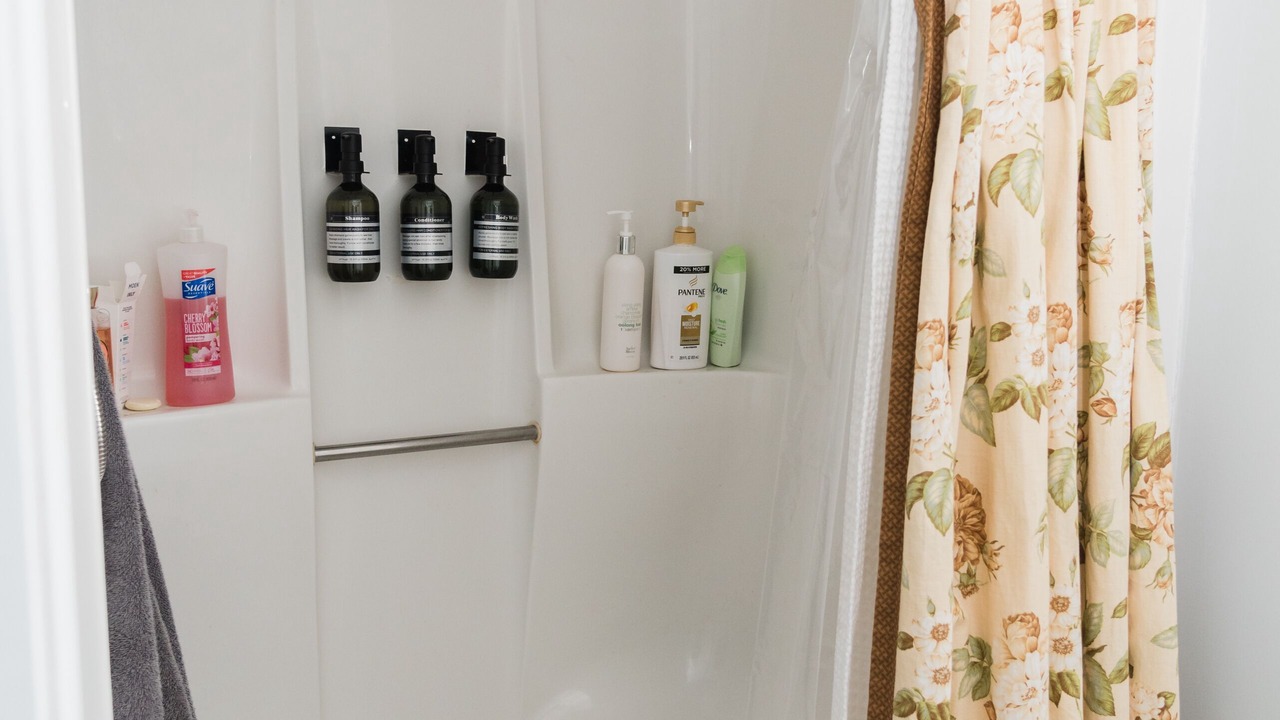 Photo of Bathroom in Grove City