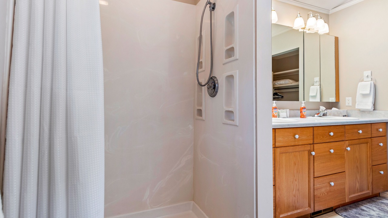 Photo of Bathroom in Sagle