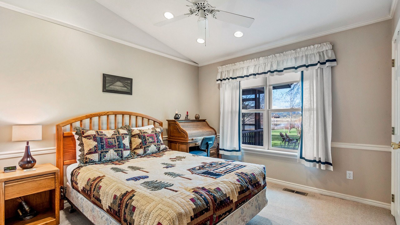 Photo of Bedroom in Sagle