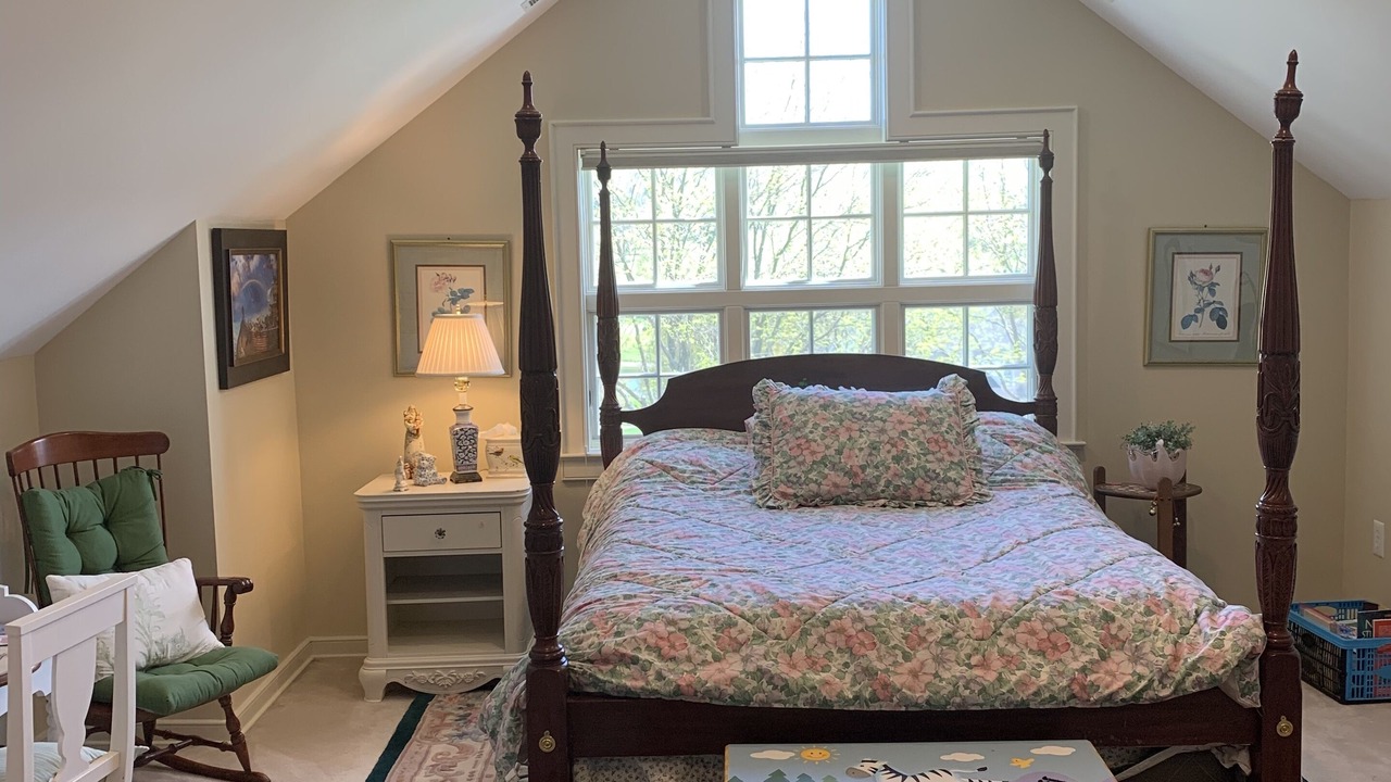 Photo of Bedroom in State College