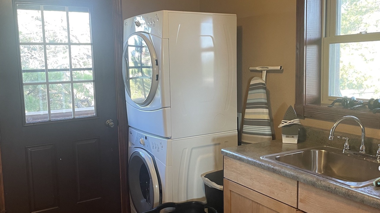 Photo of Bedroom in Pine Haven