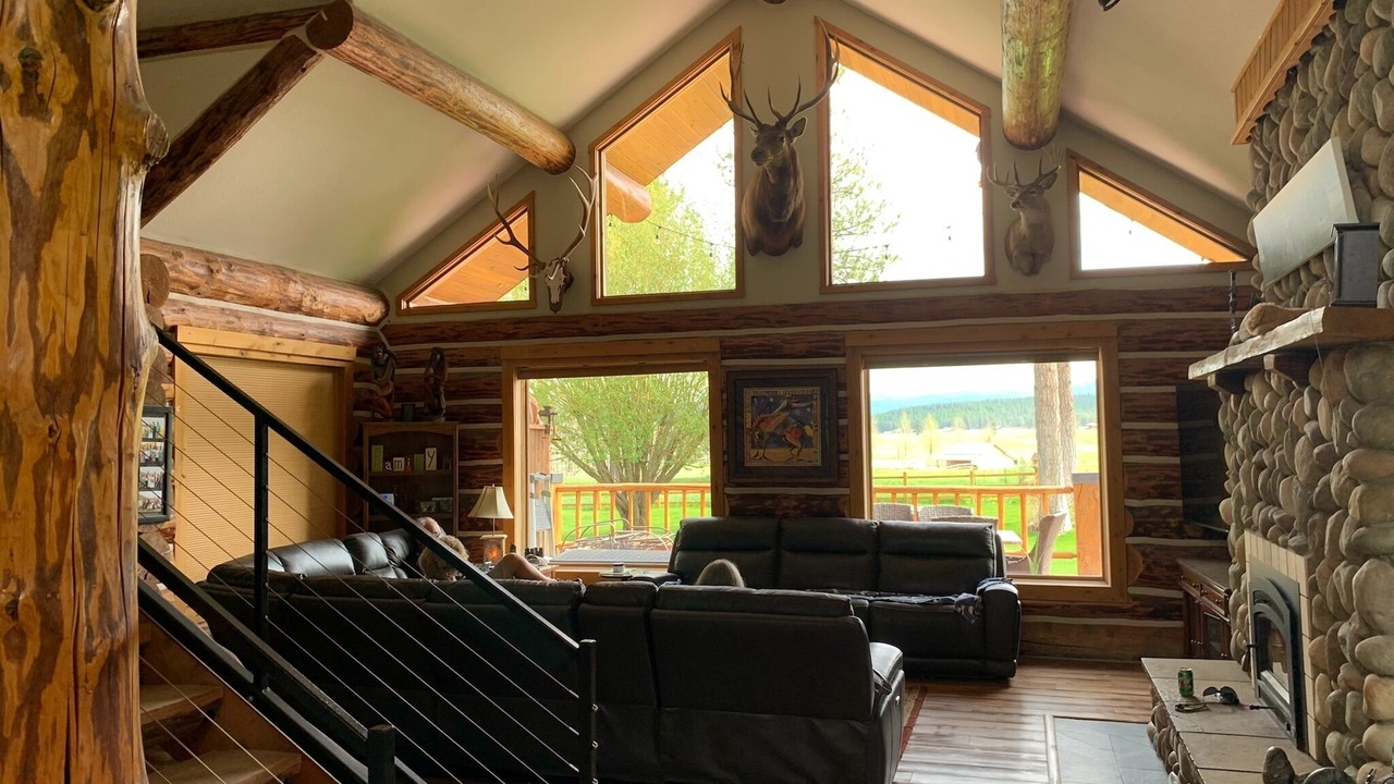 Photo of Livingroom in Greenough
