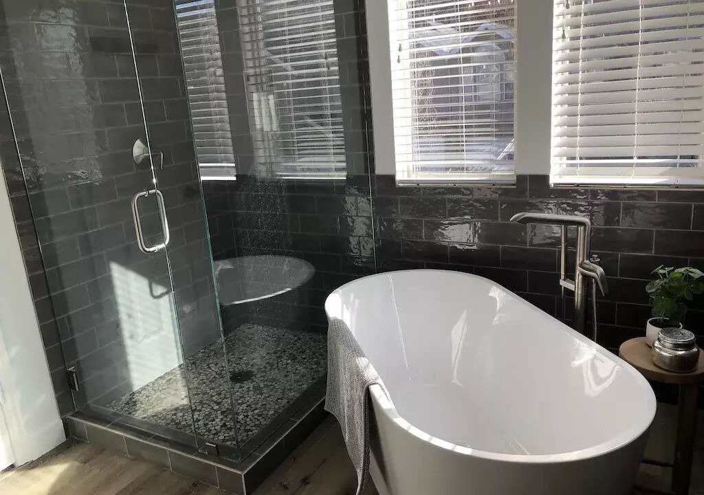 Photo of Bathroom in Cottonwood Heights