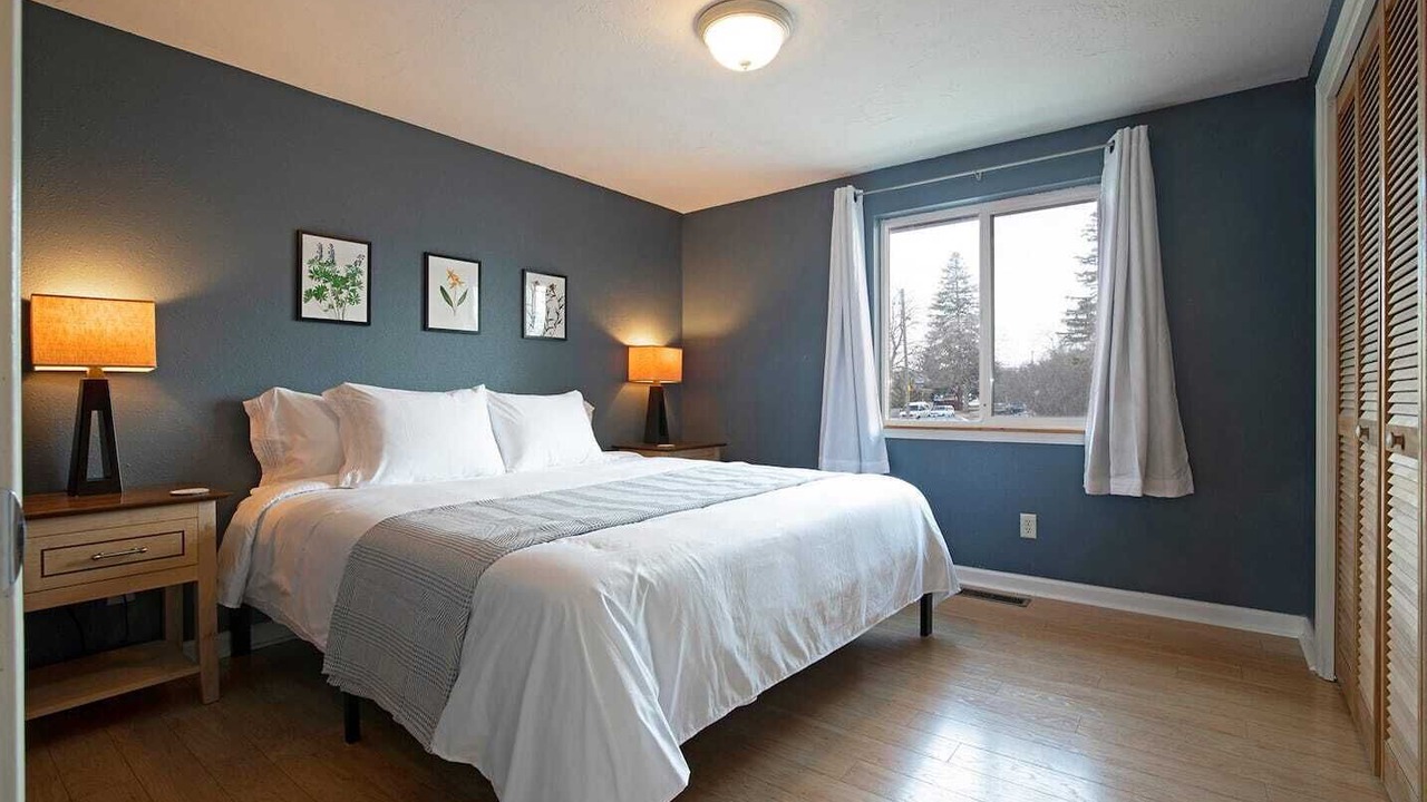 Photo of Bedroom in Westside