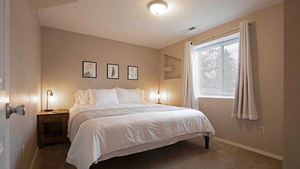 Photo of Bedroom in Westside
