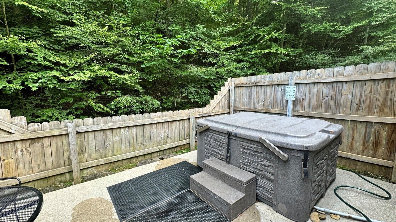 Photo of Patio Balcony in South Bloomingville