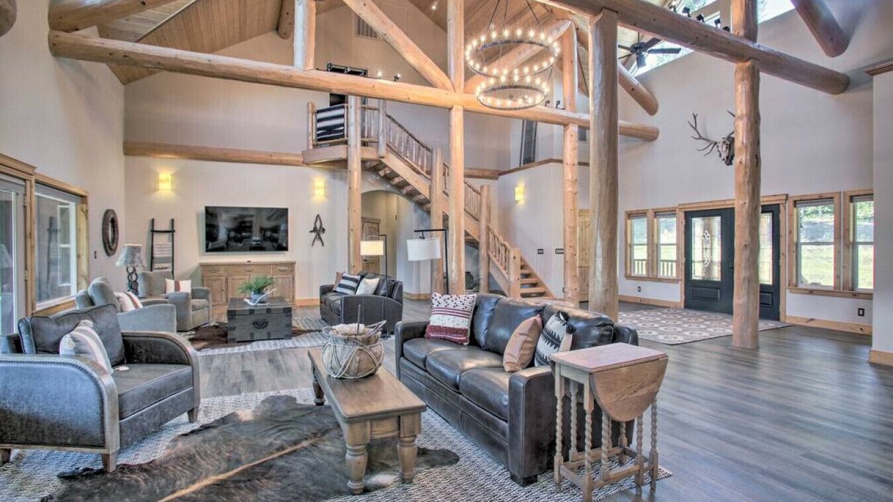 Photo of Livingroom in Bonner County