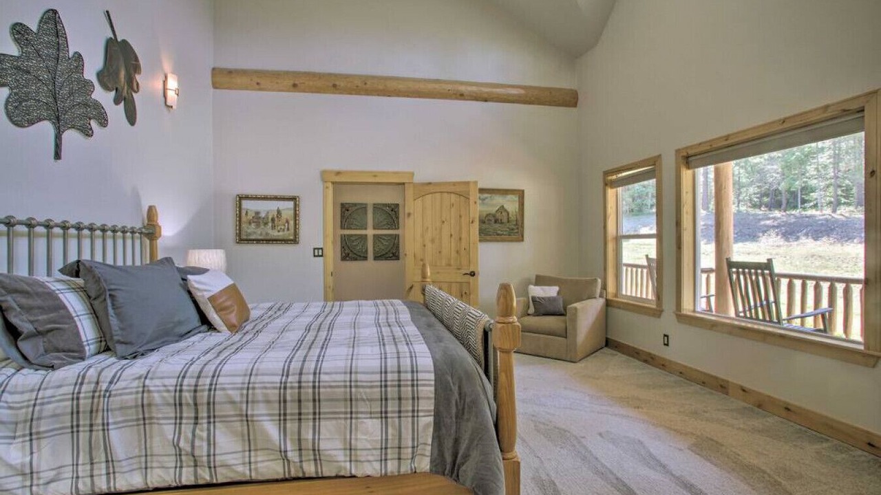 Photo of Bedroom in Bonner County