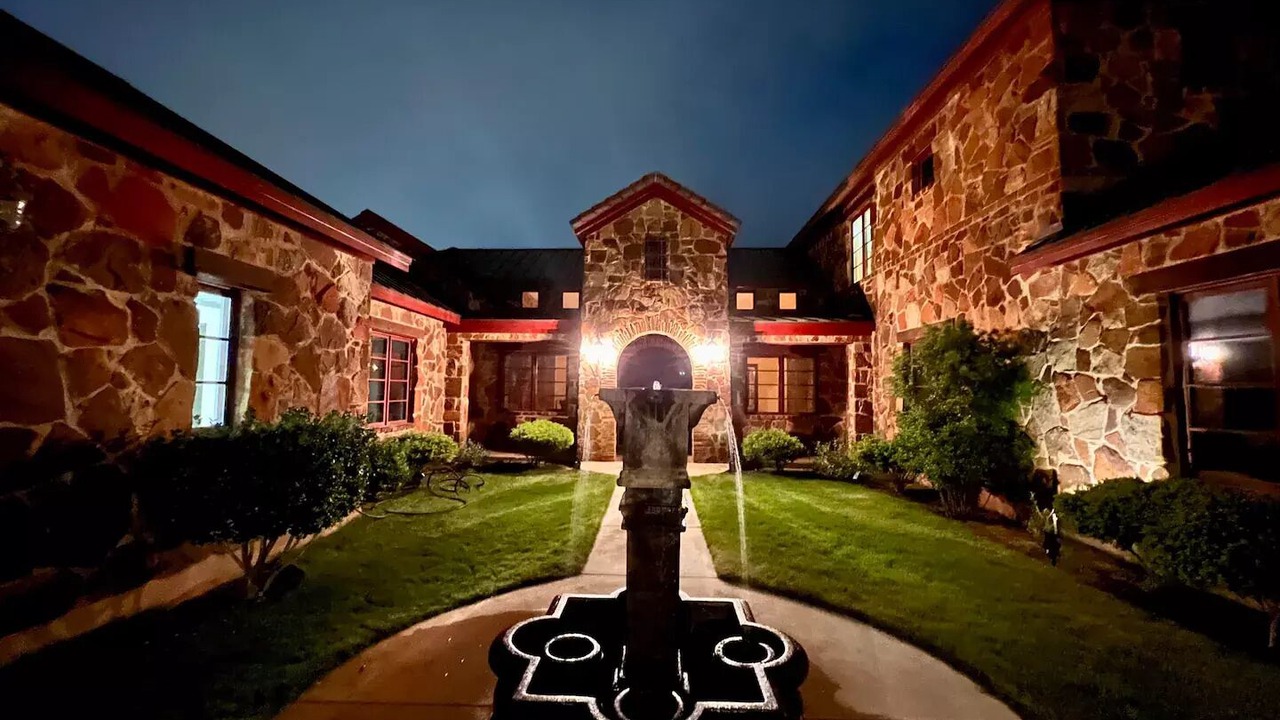 Photo of Outdoor in Sunset Valley