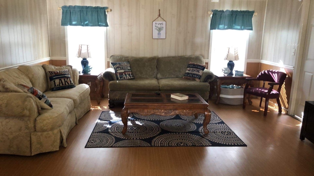Photo of Livingroom in Summerton