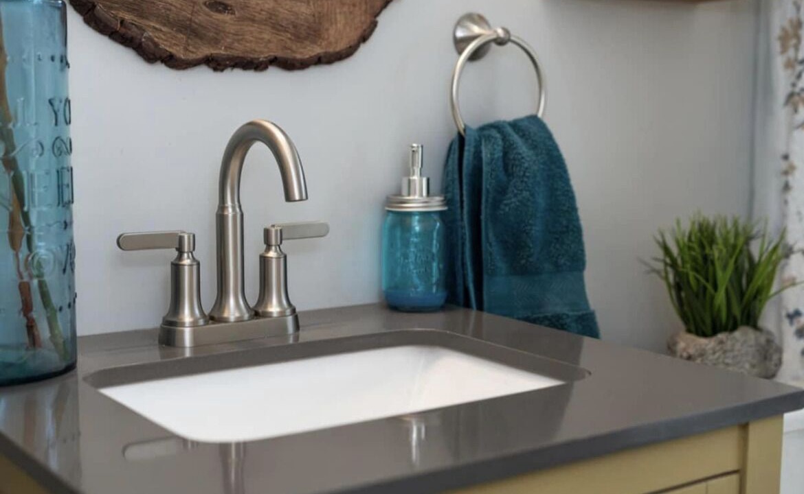 Photo of Bathroom in Roselawn Finance