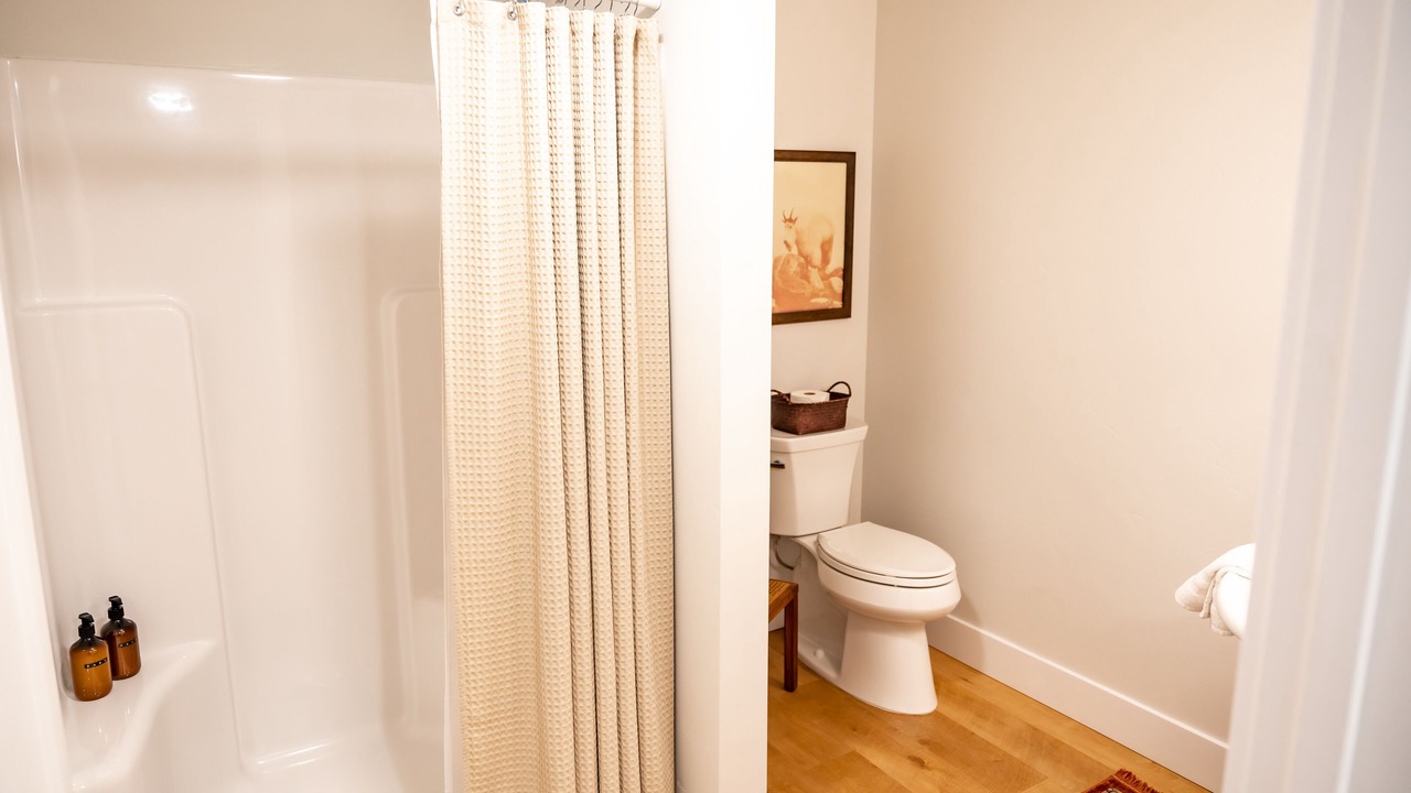 Photo of Bathroom in Franklin to the Fort
