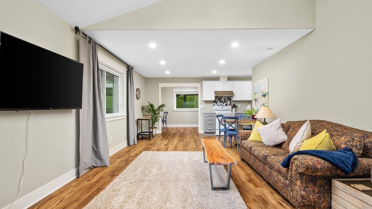 Photo of Livingroom in Newberg