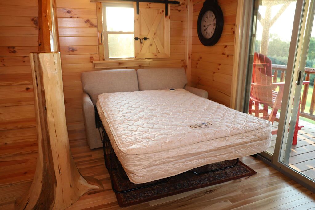 Photo of Bedroom in Millersburg