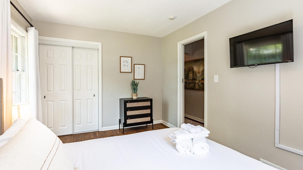 Photo of Bedroom in Bloomfield