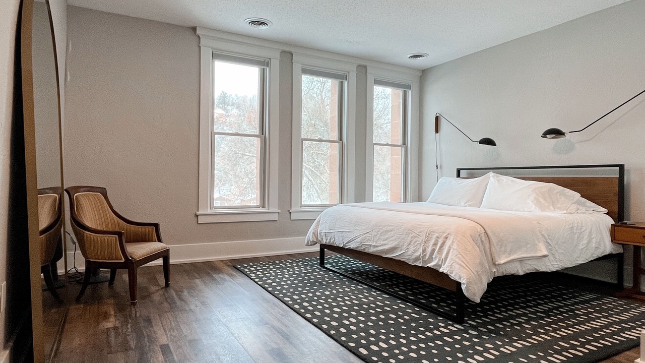 Photo of Bedroom in Hot Springs