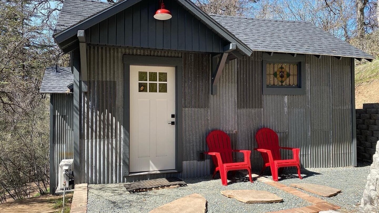 Photo of Outdoor in Posey