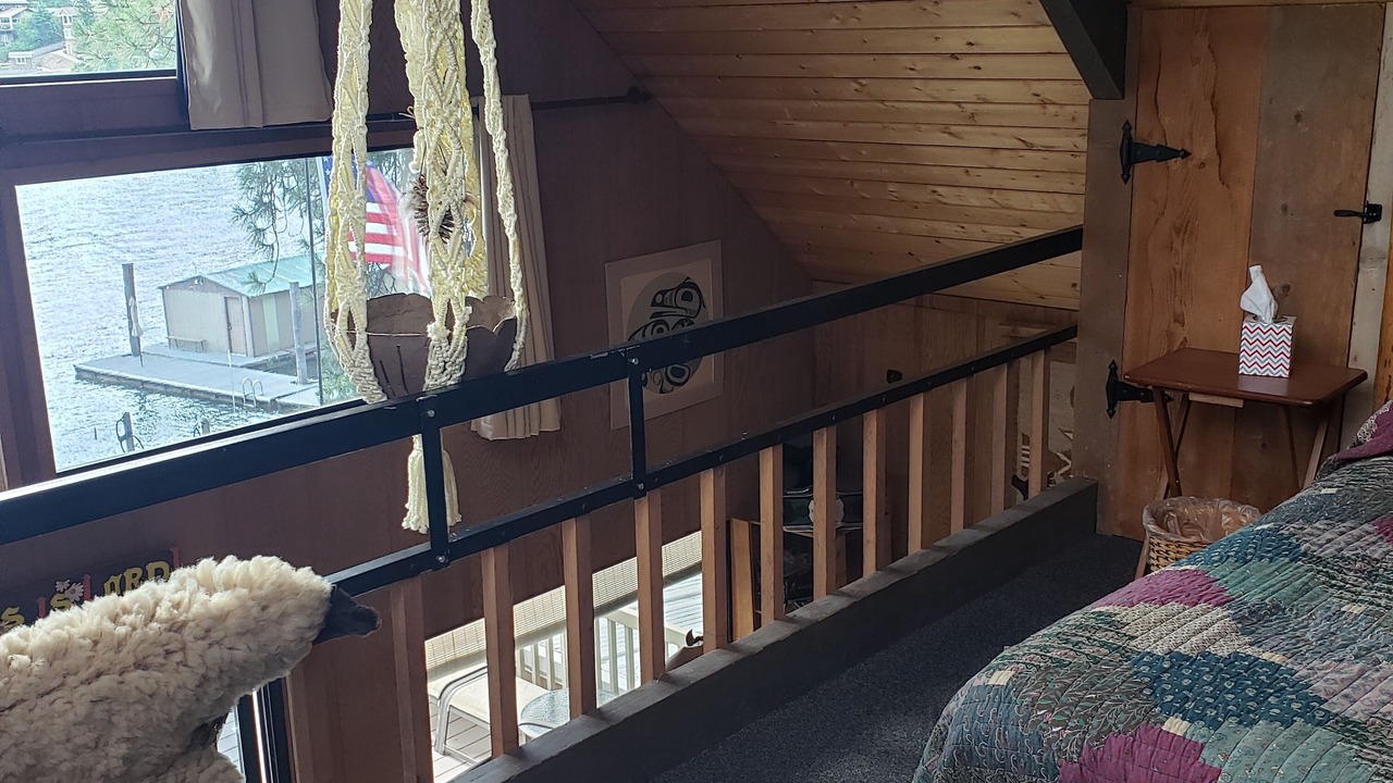 Photo of Bedroom in Rockford Bay