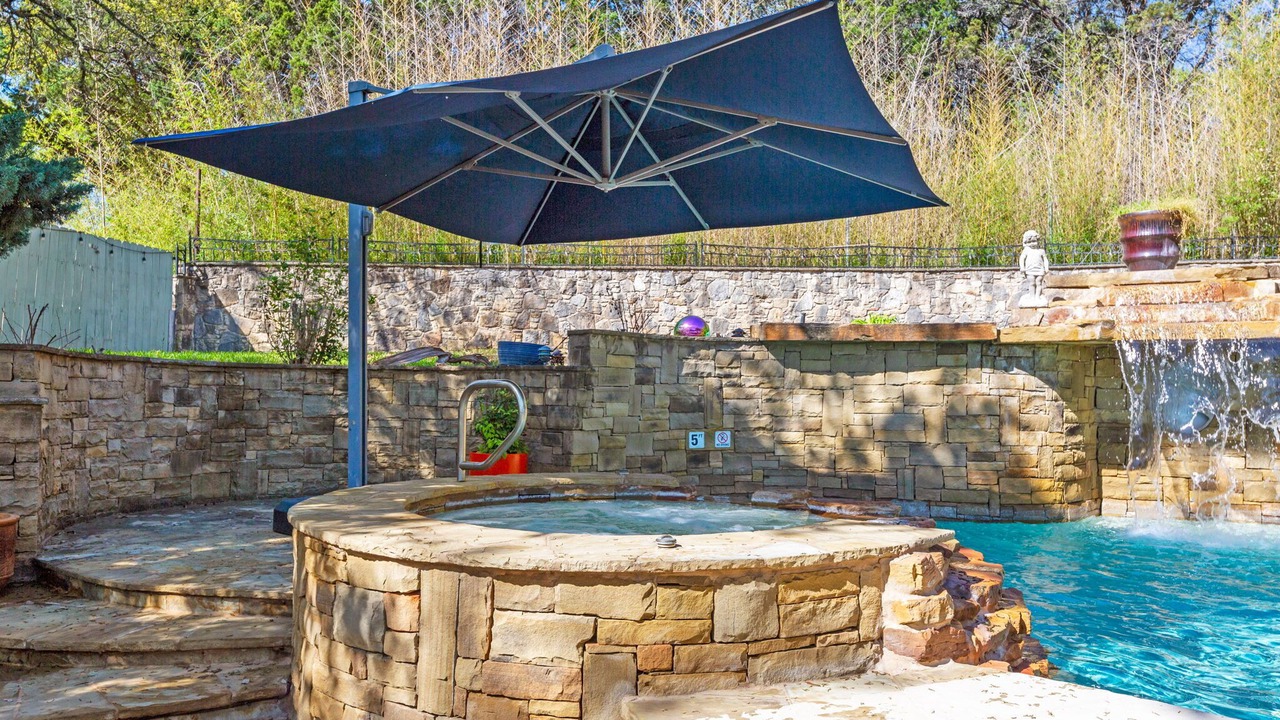 Photo of Outdoor in Canyon Lake