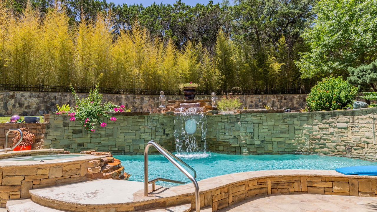 Photo of Outdoor in Canyon Lake