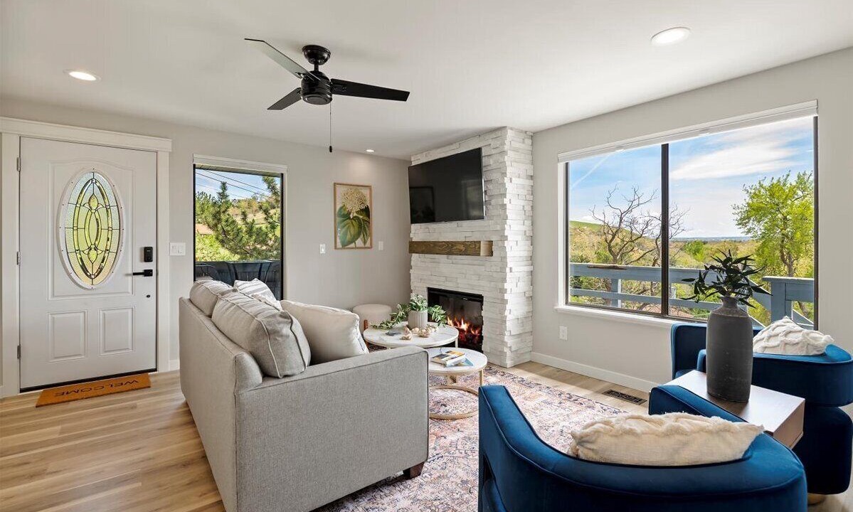 Photo of Livingroom in North End