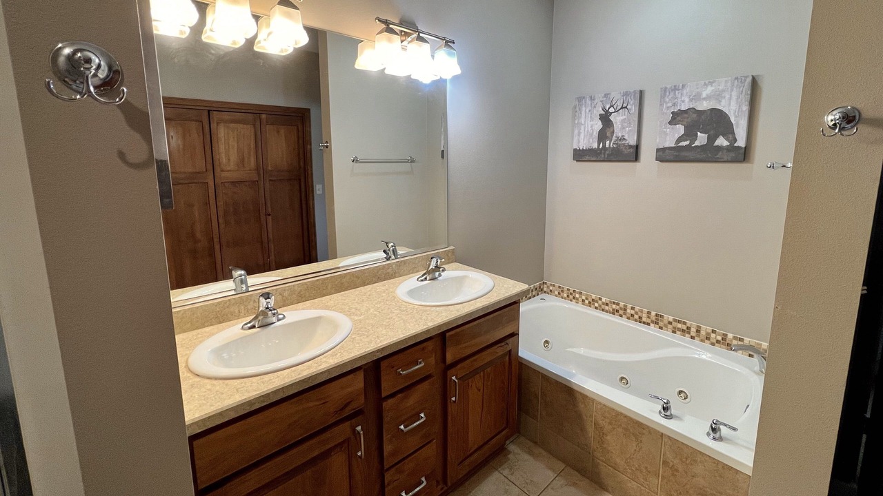 Photo of Bathroom in Greybull
