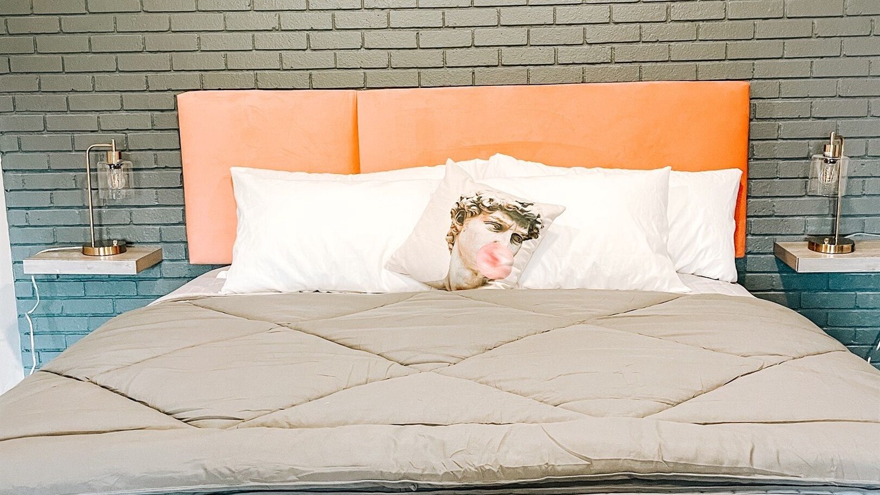 Photo of Bedroom in Midtown